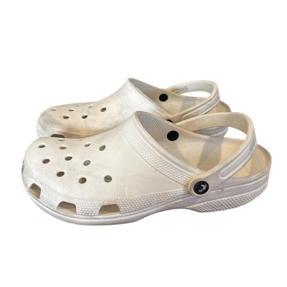 Crocs Classic Clog Slip On Shoes Unisex Women 12 Men 10  Water Friendly Comfort